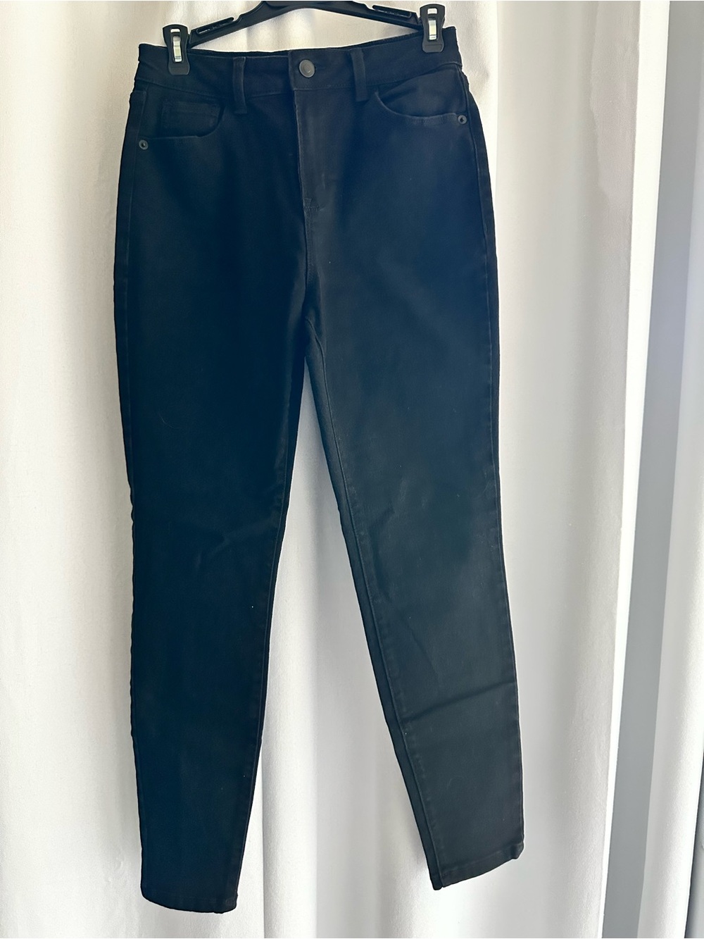 Black Women's Slim Stretch Jeans